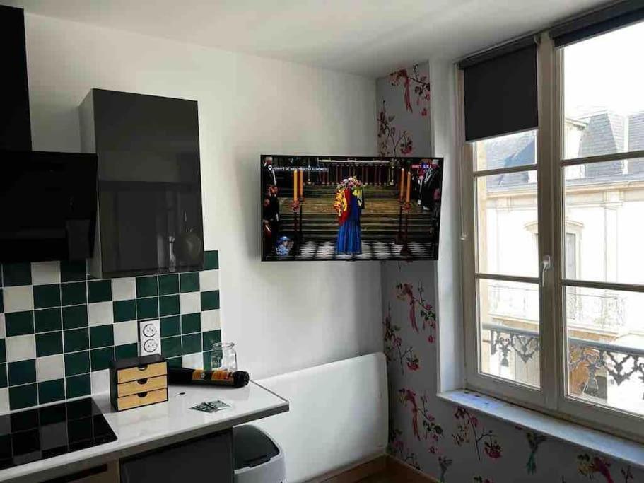 Les Pyou-Pyous Apartment Nancy Bagian luar foto